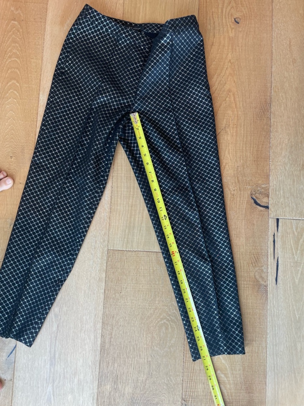 St. John Emma Trousers Black with Silver Diamond Grid - Picture 4 of 6